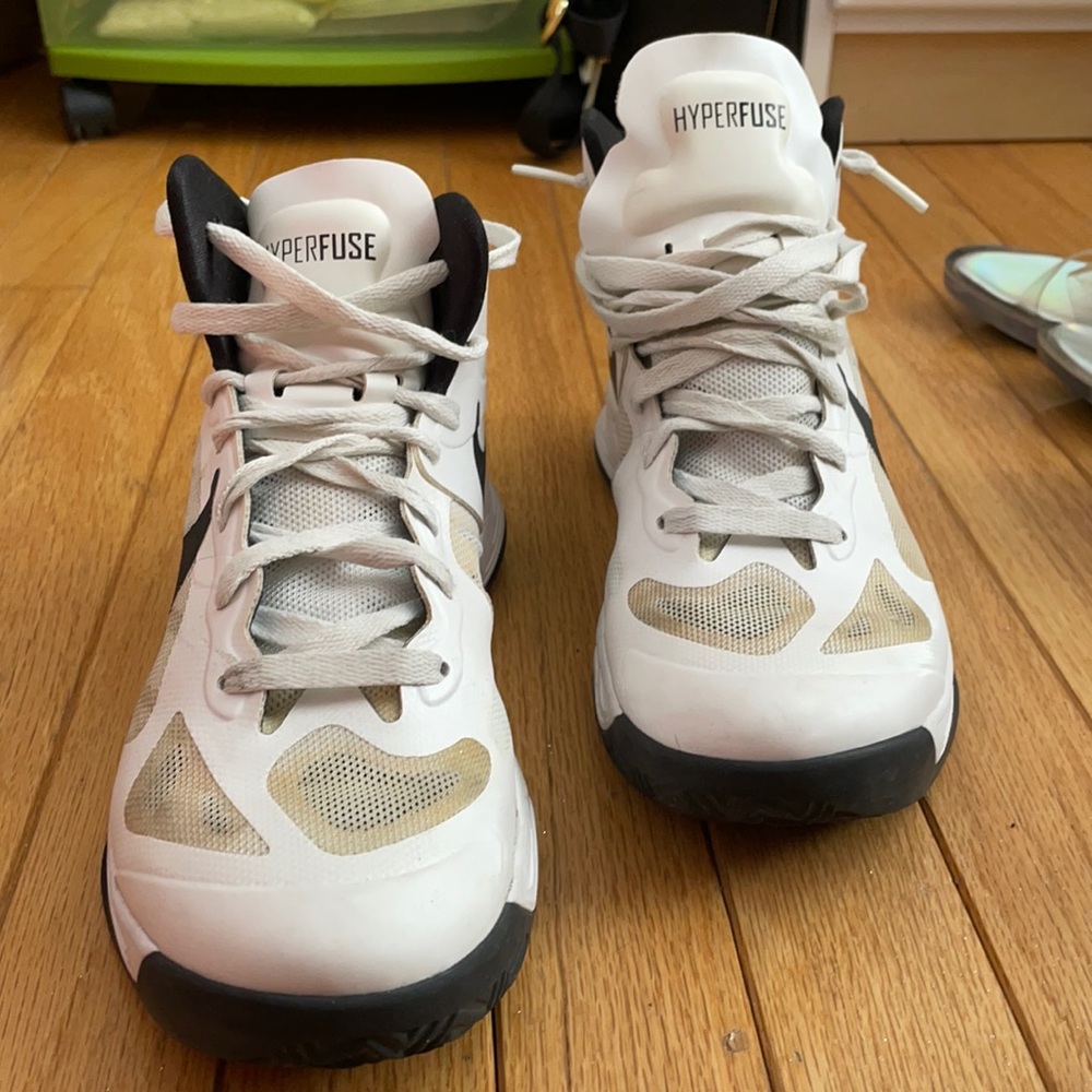 Nike hyperfuse basketball shoes